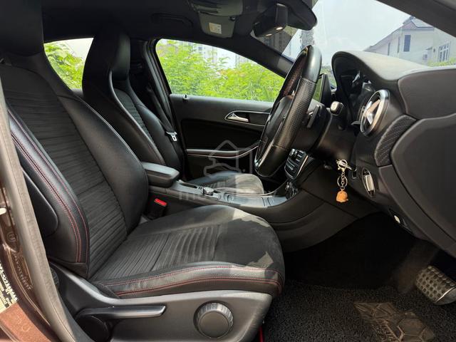 2015 Mercedes Benz A-CLASS 1.6 180 AMG (A) - 4
