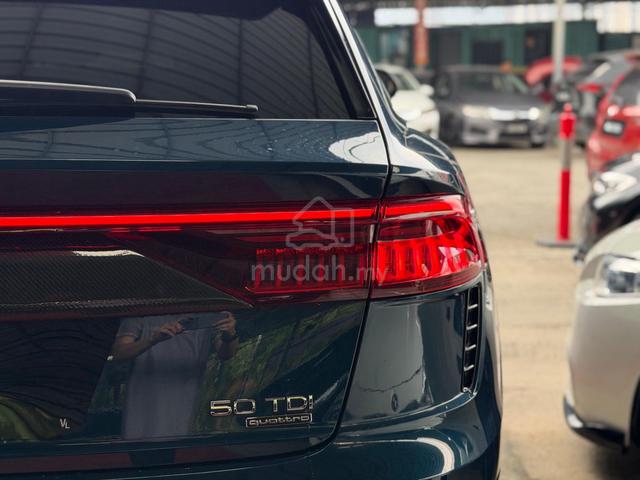 NEW STOCK, AUDI Q8 F/CONVERT RS8 CARBON F/KiT 3.0 - 4
