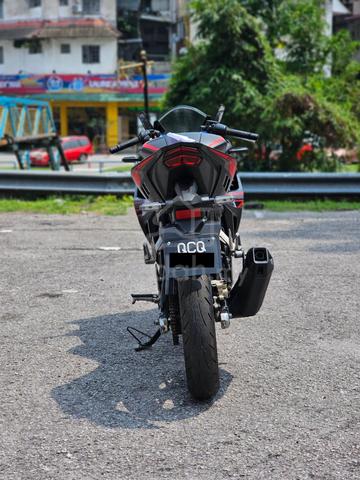 2023 Honda CBR150 ( 27K KM & 99% NEW ) FULL LOAN - photo 4 of 10