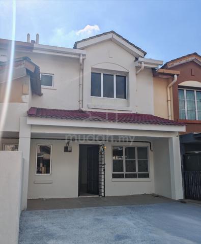 Refurbished 2 Storey Terrace Bukit Mahkota Seksyen 7 1
