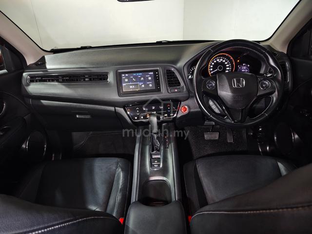 2021 Honda HR-V 1.8 V F/Service 5-Years Warranty - 3