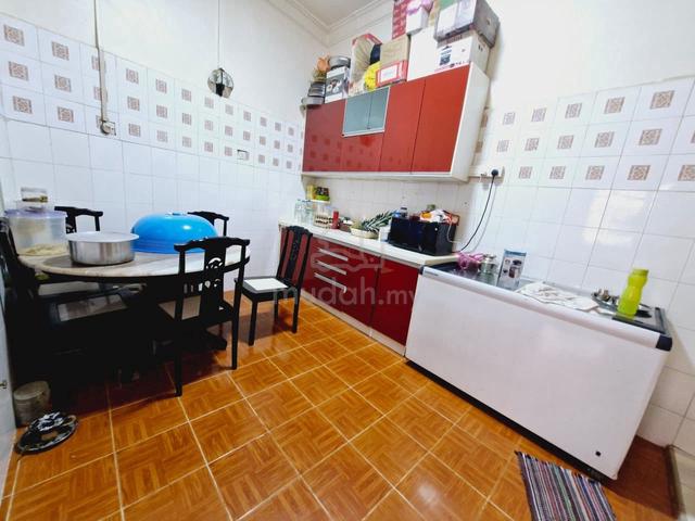 Jalan tasek seri alam 4