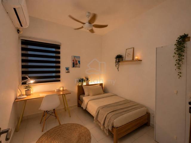 I-Santorini Small Room For Rent @ Tanjung Tokong ! 1