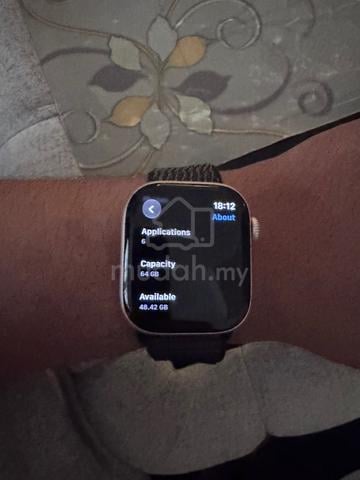 Apple Watch S10 - photo 2 of 4