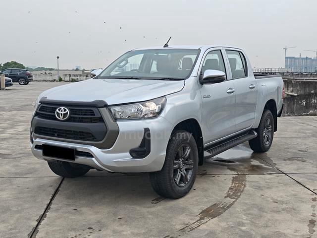 TOYOTA HILUX E 2.4 AT LOW MILEAGE PROMO Unit - 1