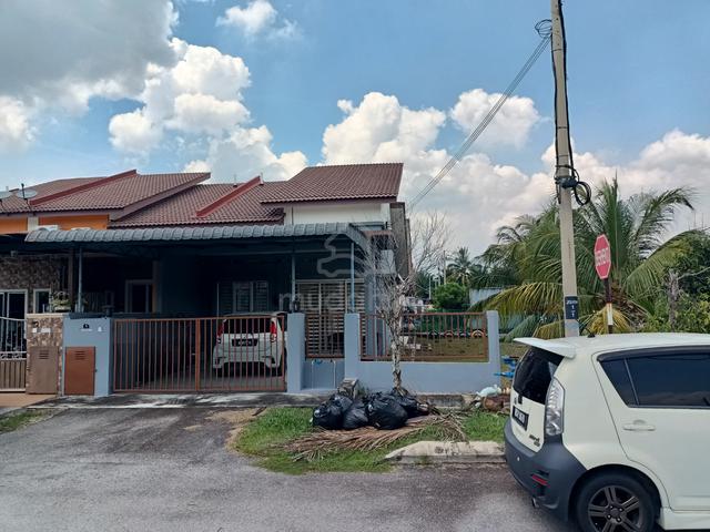 Desa Salak Impian Salak Tinggi Sepang Single Storey Corner Lot 2346sqf 5