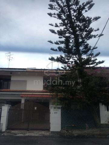 Permas Jaya, 3R/2B.Upper floor with private entry. 1