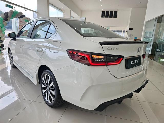 2026 Honda CITY 1.5 RS 18k Clear Stock - 4