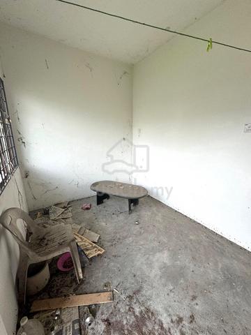 CORNER, Double Storey, BATU 18 2