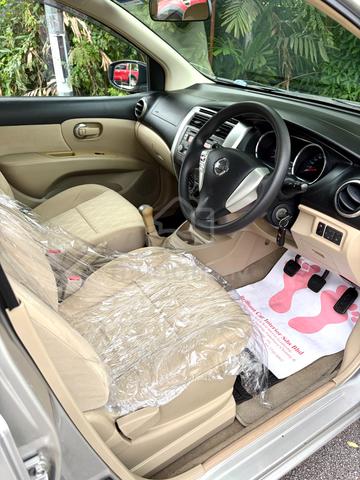2014 Nissan GRAND LIVINA 1.6 CLASSIC/COMFORT (M) - 4