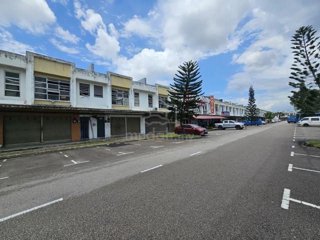 Nusa Cemerlang - 2 Storey Shop For Sale 1