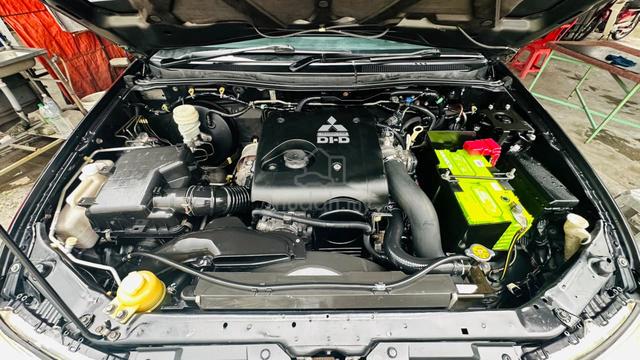 2014 Mitsubishi TRITON 2.5Auto VGT GS Sunroof,4x4 - 2