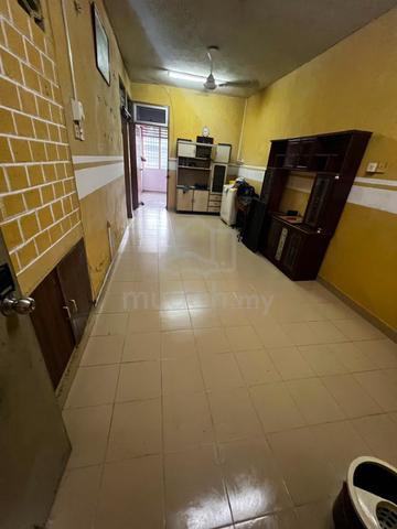 Flat Taman Haji Mohd Amin 1