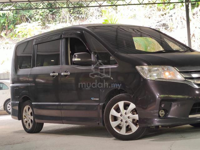 2013 Nissan SERENA 2.0 HIGH-WAY STAR C24 (A) - 2