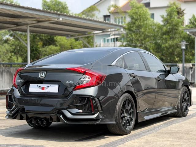2016 Honda CIVIC 1.5 TC (A) - 2