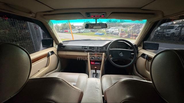 1995 Mercedes Benz 230E 2.3 W124 (A) - 5