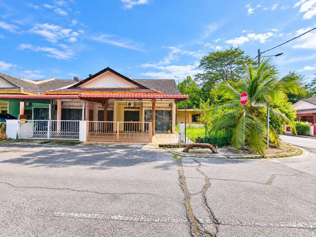 CORNER LOT Single Storey House Taman Cengal Utama, Seremban 1