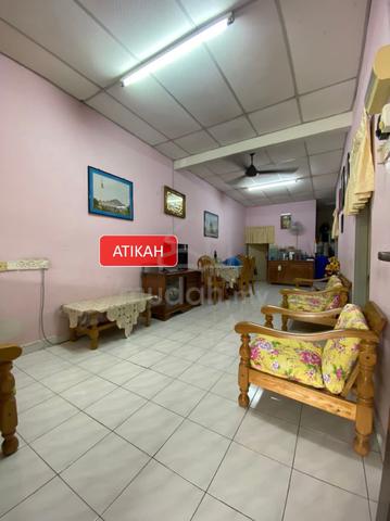 Teres Setingkat, Taman Jawi Indah, Jawi 1