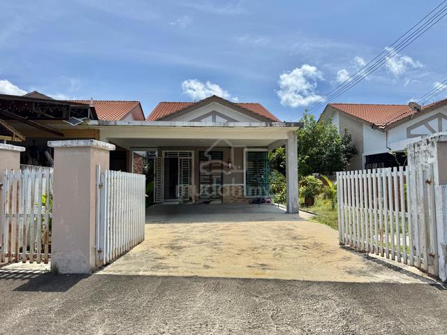 [FREEHOLD] Semi D cluster Taman Bukit Melaka Bukit Beruang Melaka 1