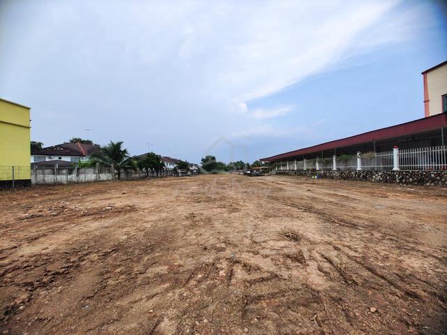 Kulai Land @ beside Cathay Restaurant Commercial land For Rent 1