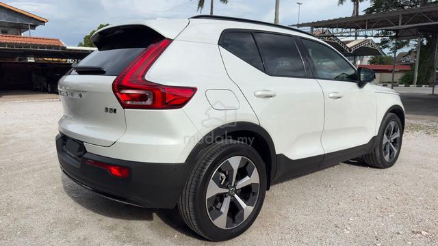 2023 Volvo XC40 2.0 B5 ULTIMATE MY22 (A) WRTY 2028 - 4