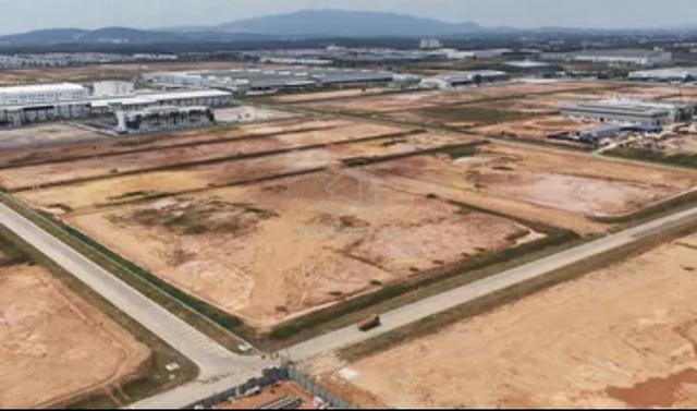 Face Mainroad 9.5 Acres Converted Industrial Land, Olak Lempit Banting 1