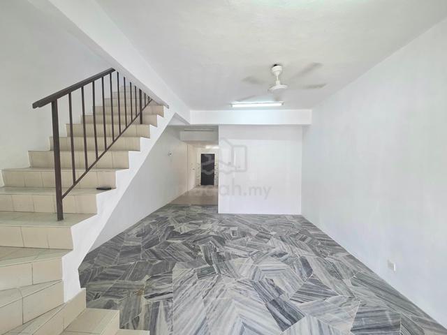 CHEPAEST NEWLY PAINTED Double Storey Taman cheras Awana Cheras 1