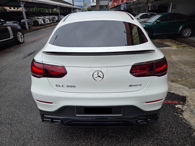 2021 Mercedes Benz GLC300 4MATIC AMG COUPE 2.0cc - 2
