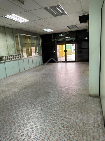 Kajang Road Shophouse for rent. 1