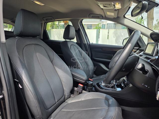 TRUE YEAR 2016 Bmw 218i 1.5 (LUXURY) PWR-BOOT - 5