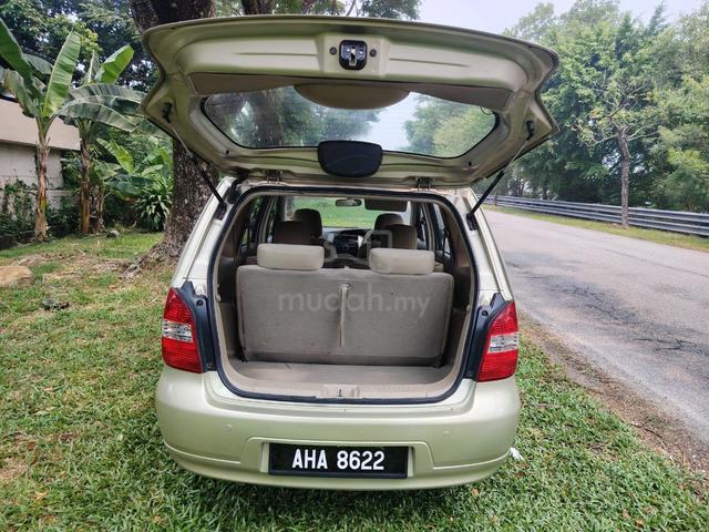 2010 Nissan GRAND LIVINA 1.6 CLASSIC/COMFORT (A) - 5