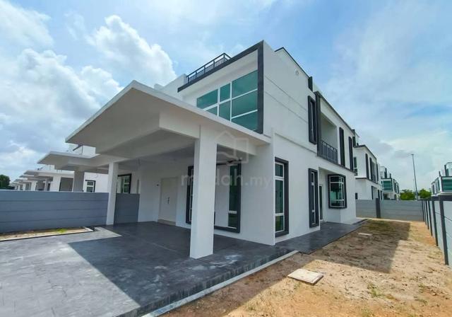Bare unit 2.5 Storey Semi D intermediate Klebang Utama 1