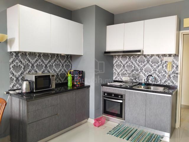 E Suite-Designer Suite @ Emerald Avenue 1