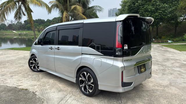 2017 HONDA STEPWAGON SPADA 1.5 Still Can Full Loan - 5