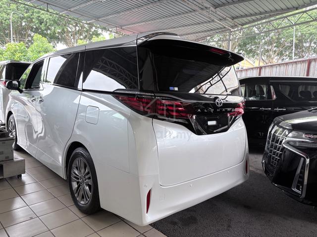 2024 Toyota ALPHARD 2.5 Z 235km 6A TTM BSM DIM - 3