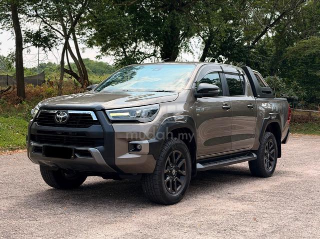 2021 Toyota HILUX 2.8 ROGUE FACELIFT Servis Toyota - 3