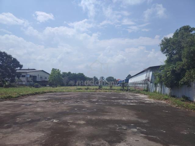 FREEHOLD 2 Adjoining Vacant Industrial Land Krubong near Bukit Rambai 1