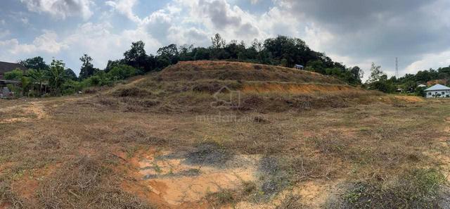 TANAH LOT BANGLO NO 2 Kg SG Merab Dato’ Abu Bakar Baginda Kajang 1