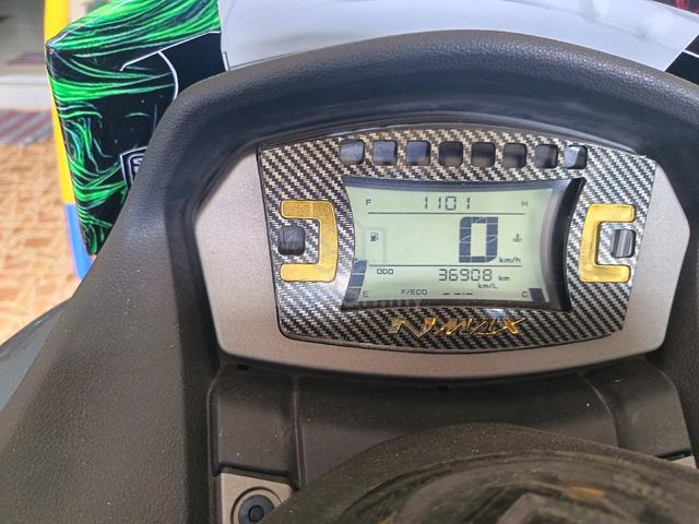 Nmax V2 2023/2024 - photo 8 of 8