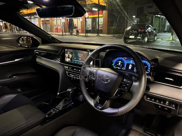 BRAND NEW 2026 Toyota CAMRY 2.5 V - 5