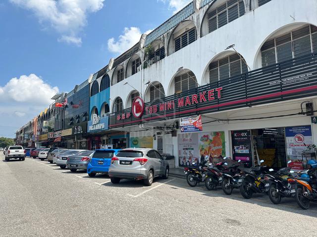 Facing Main Road 2 Storey Shoplot Taman Wira Mergong Alor Setar - Rent 1