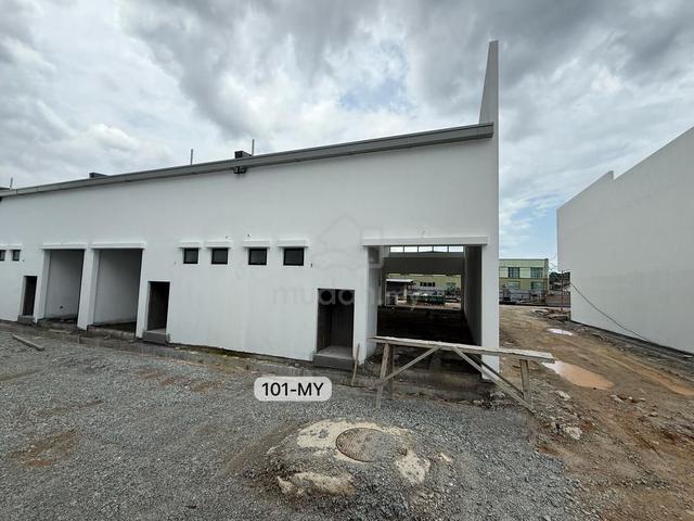 Brand NEW Shop Lot🤩Bandar Tasik Kesuma Semenyih！Face MainRoad Rent 3