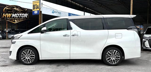 Toyota VELLFIRE 2.5 ZG 2016 CBU TOYOTA MALAYSIA - 3