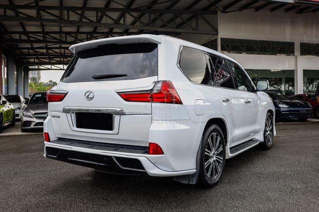 2019 Lexus LX570 5.7  *CAREFUL OWNER - 2