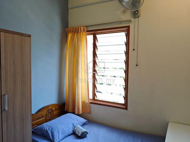 Bilik peribadi sewa Sri Begonia, Bdr Puteri Puchong, FOC WiFi 1