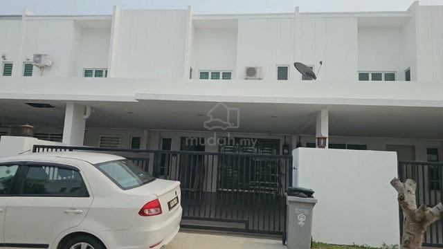 DOUBLE STOREY TERRACE Hijayu 1A, Bandar Sri Sendayan Non BUMi 1