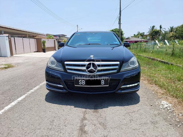 2012 Mercedes Benz C200 CGI BlueEFCY - 2