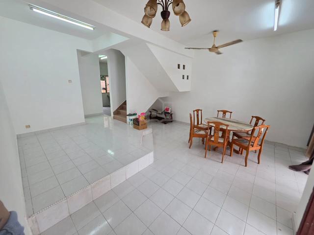 Bandar Tasik Selatan, 2sty 18x70 Basic unit , Cheras 1