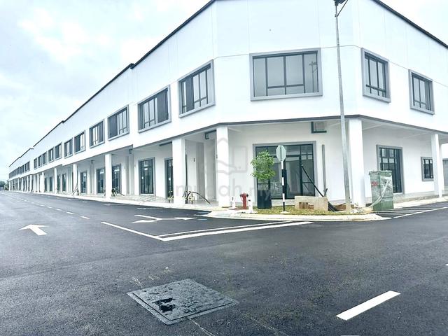 Eco Tropic 2 @ Pasir Gudang Double Storey Brand New unit For Rent 1
