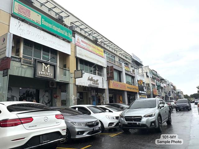 HOT Area Shop Lot Ground Floorš„Face Giant Bukit Tinggi Klangļ¼For Rent 1